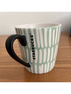 STARBUCKS 2016 Polar Bear Small Coffee Espresso Tapered Mug Stripes Green White